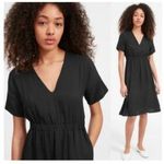 Everlane  Black Dress Japanese GoWeave V-Neck Short Sleeve Elastic Waist 0 EUC Photo 1