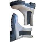 La Canadienne sz 41 Womens Braydon Sleek Leather Chelsea Lug Boot Chunky Fall Tan Photo 2