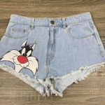 H&M  Looney Tunes Sylvester Women's Jean Shorts Photo 2