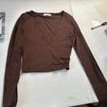 Aritzia  Babaton Top Long Sleeve Contour Crop Photo 0