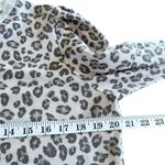 Veronica M  Beige leopard Animal Print Long Sleeve T-Shirt size M Photo 6