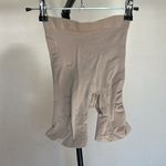 SKIMS ‎ SEAMLESS SCULPT MID THIGH SHORT NWOB size XS mica clay Photo 4