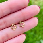 Anthropologie 18K Clover Stud Stacking Earrings Photo 2