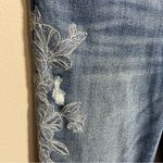 White House | Black Market  embroidered lace jeans Photo 8