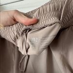 ALBION FIT Albion M The Away Skirt in Cobblestone Taupe Photo 5