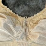 Nearly Me Mastectomy Bra Beige Lace Pocket Post Surgery Comfort Support Size 32A Tan Photo 1