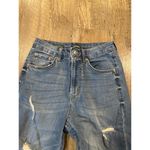 Wild Fable  HIGHEST RISE MOM JEAN Size 4 Distressed Photo 1