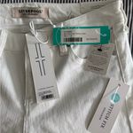 Liverpool NWT -  Los Angeles Cropped Skinny Jean 
Brand New with Tags Photo 1