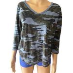Dylan Camo Print V Neck 3/4 Sleeve T-Shirt Women’s Size Small Photo 0