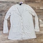 Agnes & Dora  Essentials Button Down Cardigan White/Grey w/Pockets M NWT #202 Photo 2
