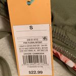 Kona Sol Women’s Swim Top Photo 10