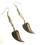 Brass gold tone heart drop earrings Photo 4