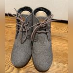 Toms  Gray Herringbone Wedge Ankle Boots size 9 Photo 3