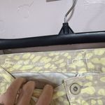 Ann Taylor Loft  Women's Modern Straight Jeans Size 8 Yellow Animal Print Photo 3