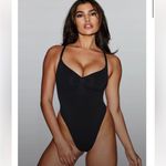 SKIMS ‎ S/M Seamless Sculpt Thong  Bodysuit Onyx NWOB Size M black first release Photo 8