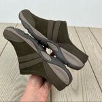 Easy Spirit Equinox Buckle Detail Slip-on Clogs 7M Moss Green Leather $69 Photo 4