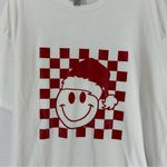 Smiley Face Checkered Santa Hat Graphic T Shirt Womens 2XL White Red Size 2X Photo 2