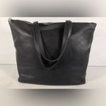 Cuyana  Leather Zipper Tote. Photo 1
