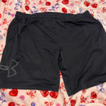 Under Armour  Shorts Photo 0