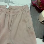 Alo Yoga  Sweatpants Photo 4