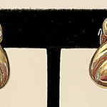 Vintage 80's Women's‎ Chunky Gold Tone Swirl Cluster Clip On Earrings Elegant Photo 0