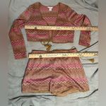House of Harlow 2 pc Set Knit Shorts & Tie Front Top/Cardigan Sz L Chevron Pink Size L Photo 2