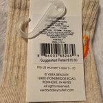 Vera Bradley 	Butterfly on Heather Oatmeal Outlet Essential Quarter Crew Socks Photo 2