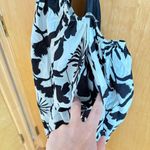 Aakaa Elegant Black and White Floral jumpsuit small Photo 7