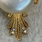 Jelly Belly Hoot Owl Pendant with White and Clear Accent Stones Gold Color Metal Photo 1