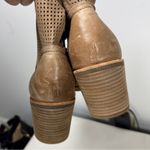 Sofft NWOB Chantey Italian Leather Tan Booties Boots (size 8.5) Photo 7