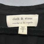 Cloth & Stone  Black high-low V Neck‎ Top in size S BIN E Photo 1