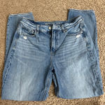 American Eagle  ripped mom jeans Photo 0