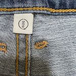 Good American Denim Pencil Skirt Distressed Med Wash Stretch Size 8 High Waisted Photo 4