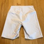 Alo Yoga Alo White Biker Shorts Sz M Photo 5