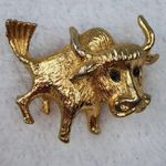 Bull Cow Pin Brooch Jewelry Gold Color Metal Western Ranch Farm Cowboy Cowgirl Photo 1