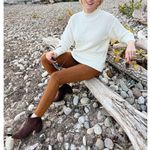 Spanx  Faux Suede Leggings in Rich Caramel Size Medium Photo 10