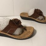 Cliffs Carnation comfort brown slip on sandals women size 9M Photo 1