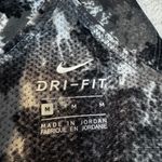 Nike Women's DriFit Medium Tanktop Photo 4