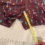 Patagonia Women’s size 12 Maroon and Teal Patterned Shorts Photo 8