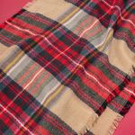 VICI CHELL PLAID SCARF Photo 4