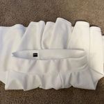 white mini skirt Photo 2