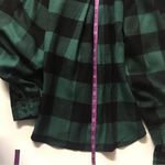 BDG Urban Outfitters  Green & Black Plaid Tie Front Flannel Shirt Size M NWT Photo 6