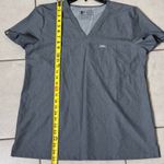 FIGS  Women Gray Scrub Shirt‎ Catarina Top size Large Photo 5