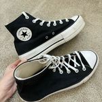 Converse Platform Black & White Photo 2