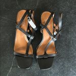 Franco Sarto Chopra T-Strap Square Toe Black Leather Wood Heel Sandal size 9 Photo 2