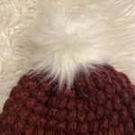 Fabletics  The Chunky Knit Beanie with Pom hat burgundy color brand new Photo 1