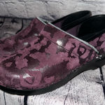 Sanita Women’s Dark Purple Cheetah Print Slip Resistant Nursing Clogs Size 38 Photo 0