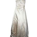 Maggie Sottero Couture‎ Ivory Strapless Wedding Dress with Train & Accessories Size 8 Photo 0