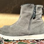 Sorel Explorer Zip Ankle Boots Waterproof Comfort Leather Outdoor Gray 6.5 Photo 3