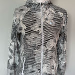 Nike Running Lightweight Windbreaker Zip Jacket | S | EUC | Black/White | Geo Photo 0